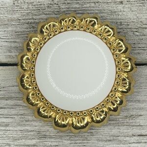 TRIFARI Vintage Gold Tone White Milk Glass Cabochon Brooch Pin